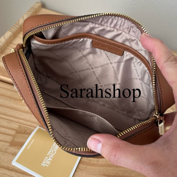 🌼Michael Kors set - Picture 8 of 16